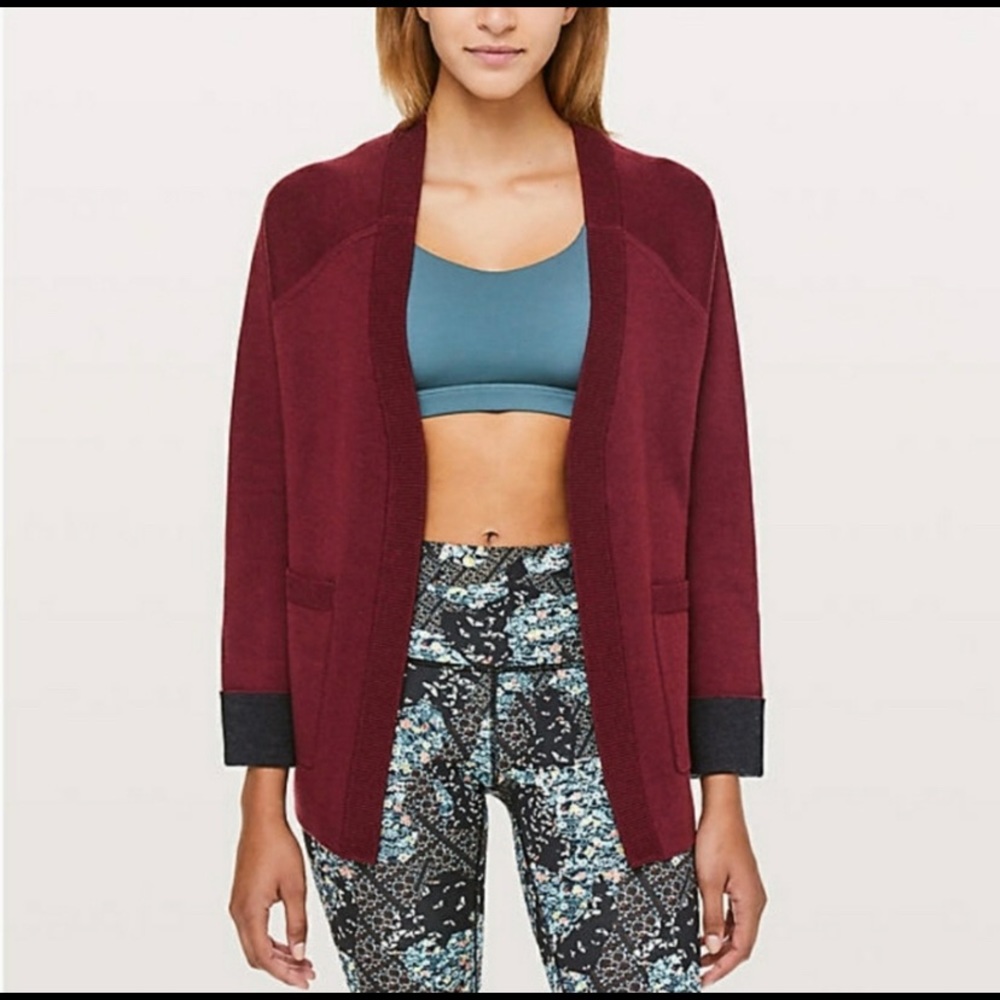 LuLuLemon Reverse Me Wrap